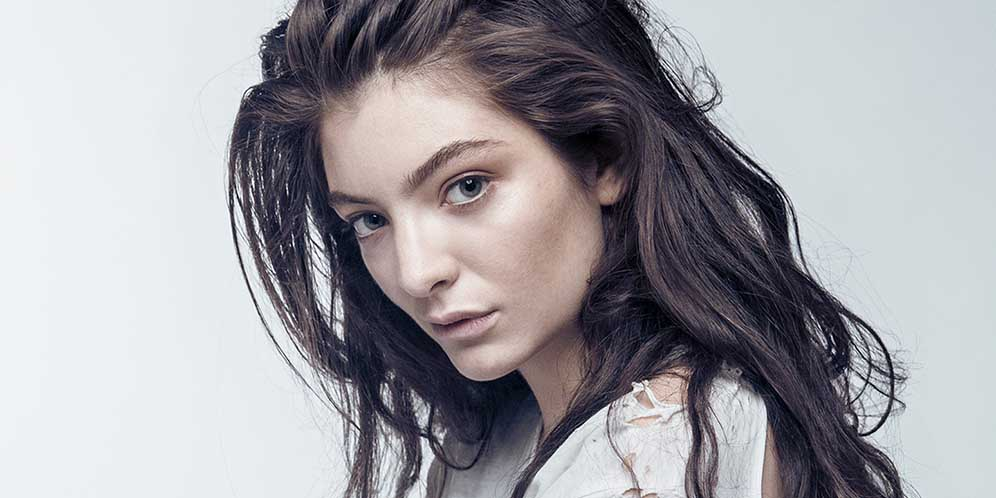 'Melodrama' Lorde Raih Album of The Year  thumbnail